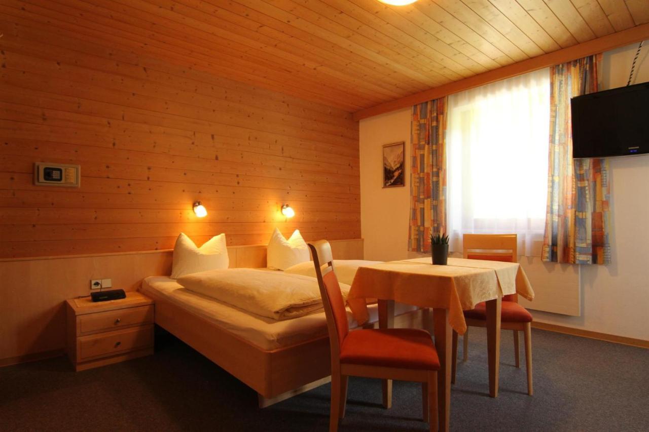 Gaestehaus Bliem Mayrhofen Bagian luar foto